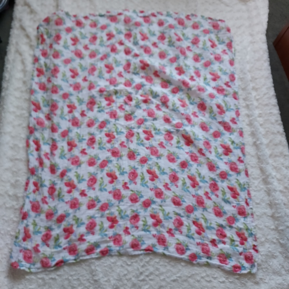 Floral Rose Print Gauzy Muslin Cotton Baby Blanket Swaddle Pink & Green on White